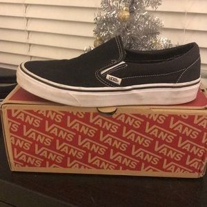 Slip on Black Vans